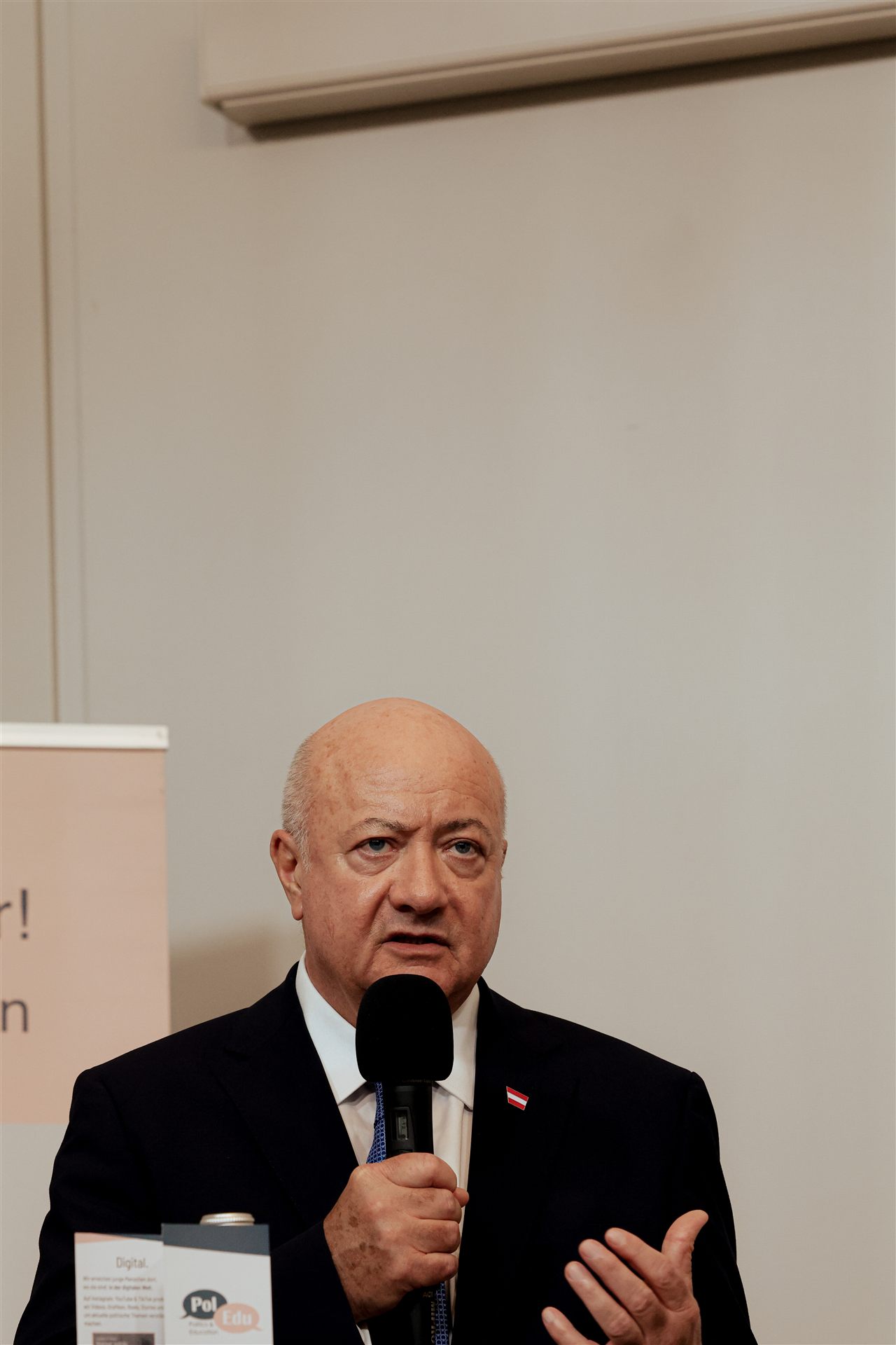 Christian Stocker bei PolEdu